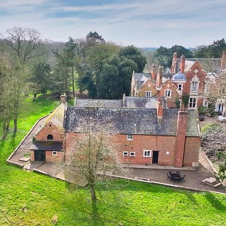 Enholmes Coach House Villa Kingston upon Hull Buitenkant foto